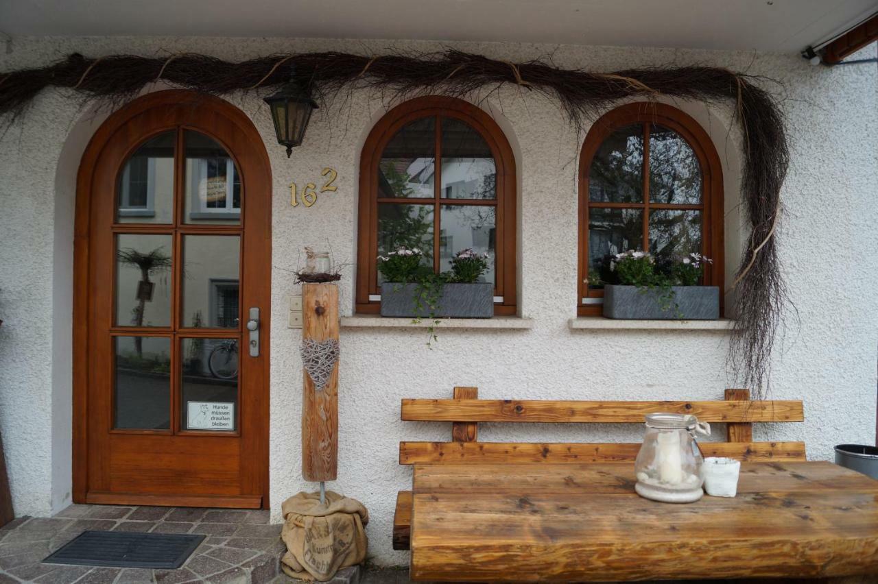 Gaestehaus Zur Muehle Dehm Friedrichshafen Ngoại thất bức ảnh